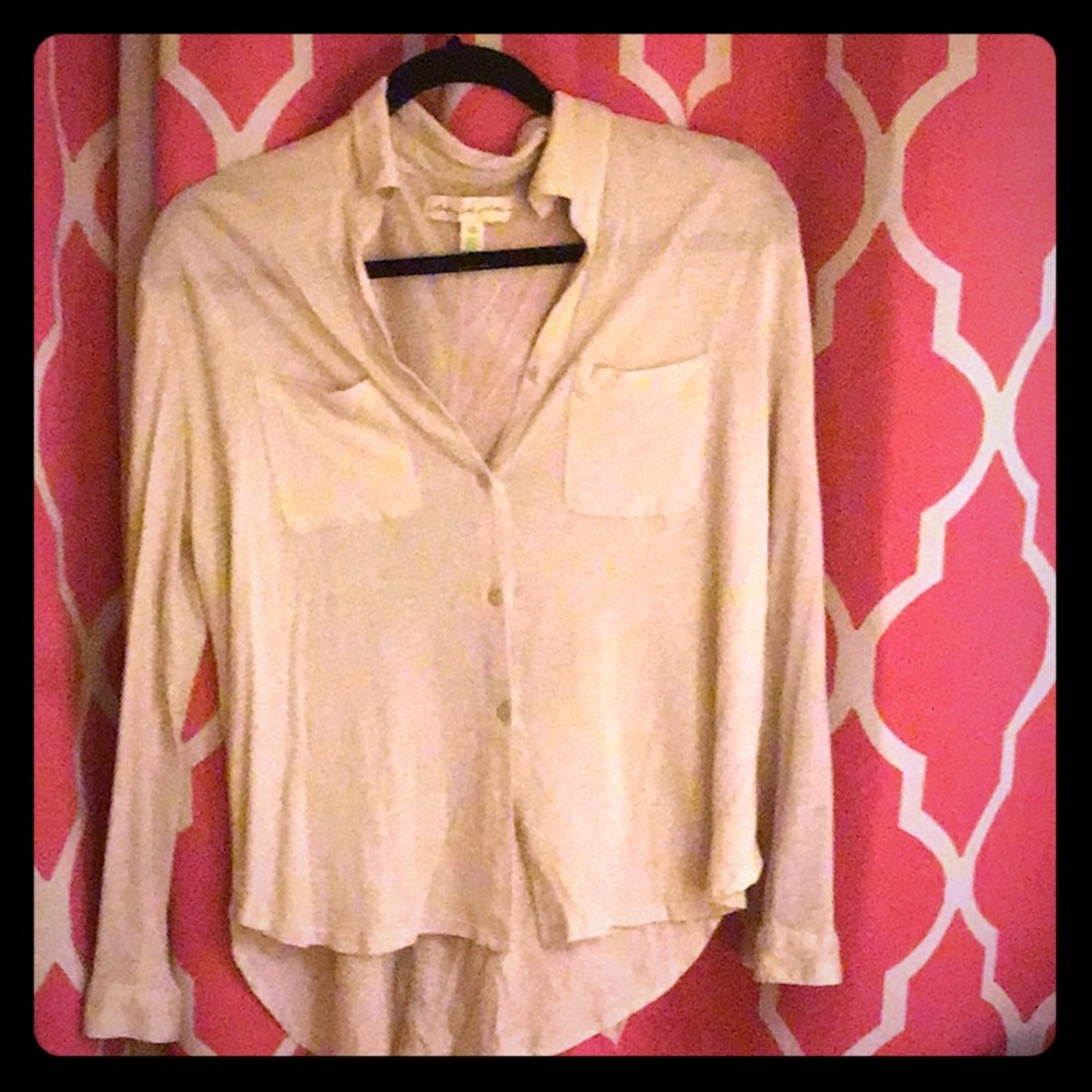 Essential white long sleeve blouse